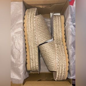 Beach by Matisse Raffia Platform Sandals